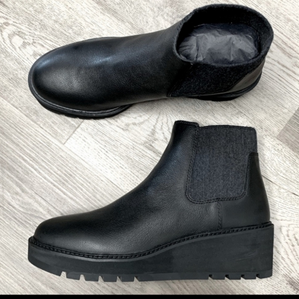 Eileen Fisher black wedge Chelsea boots size 11
